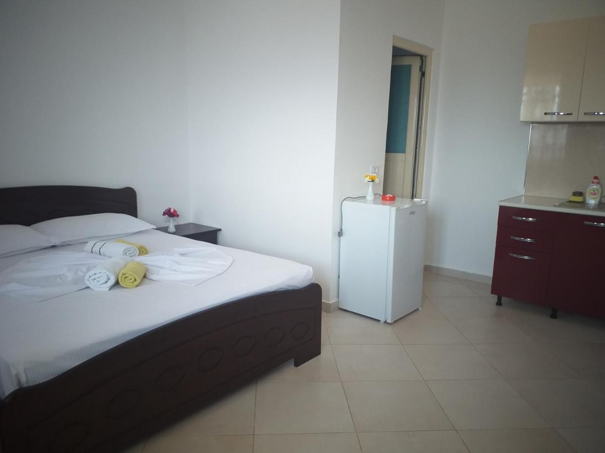 Grand Seaview Apartments Ksamil Exterior foto
