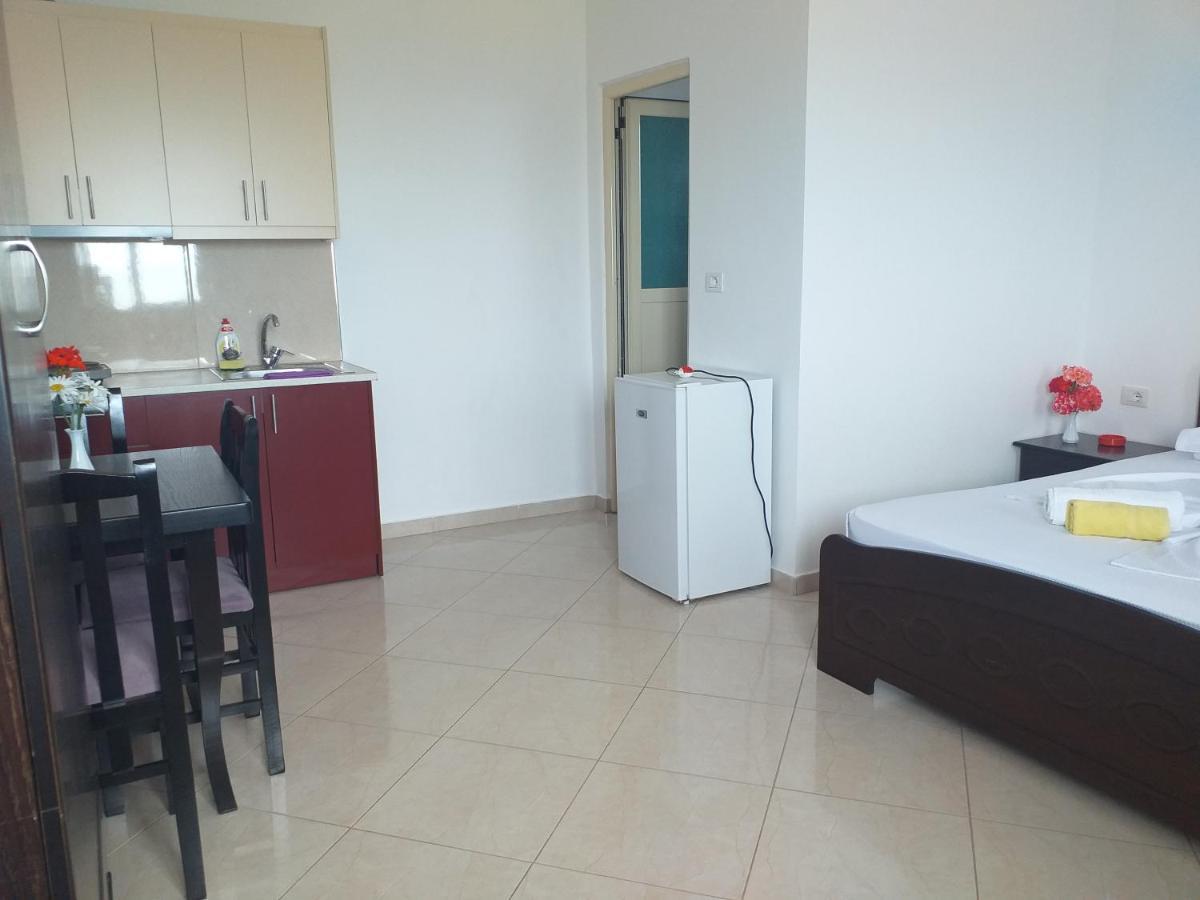 Grand Seaview Apartments Ksamil Exterior foto