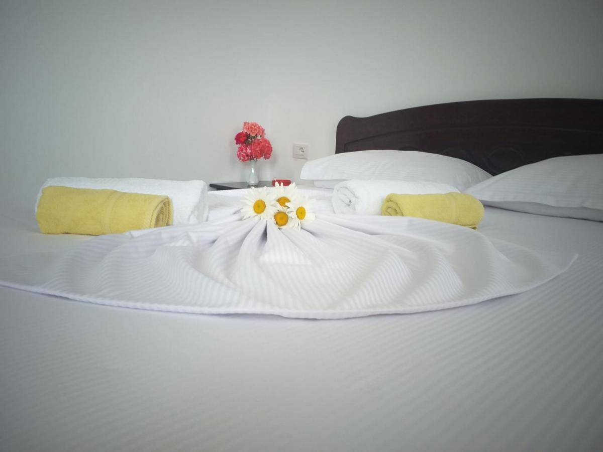 Grand Seaview Apartments Ksamil Exterior foto
